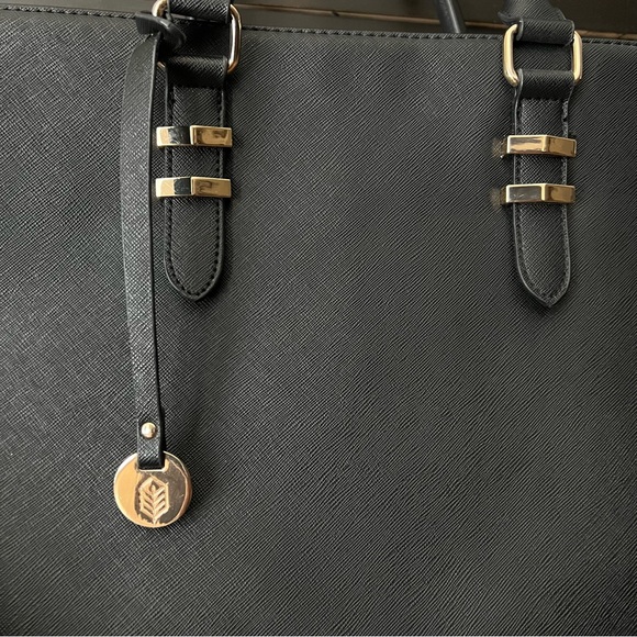 Call it Spring Black Toquerville Tote Bag - Picture 3 of 11